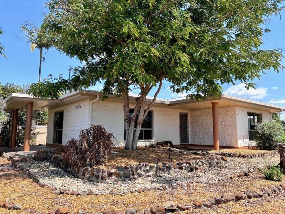 1  Mcdowall Street, Mareeba, QLD 4880