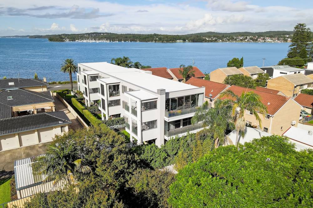 302/208  The Esplanade, Speers Point, NSW 2284