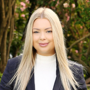 Sharnah Simpson  Agent