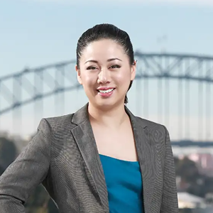 Janet Yeung  Agent