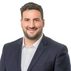 Glen Crisera  Agent