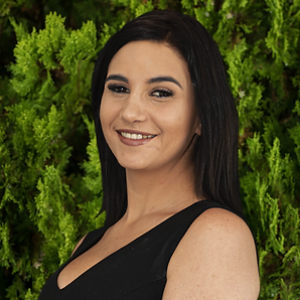 Corissa Magro  Agent