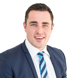 Declan Robertson   Agent