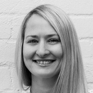Kellie Bennett  Agent