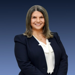 Gina Alexiou  Agent