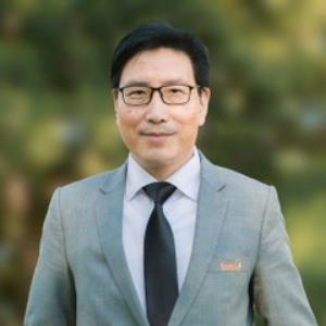 Danny Lei  Agent