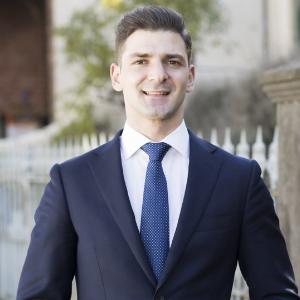 George Apostolopoulos  Agent