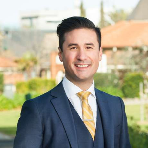 Bill Gianidis  Agent