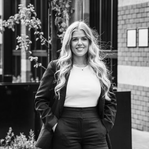 Jessica Vieth  Agent