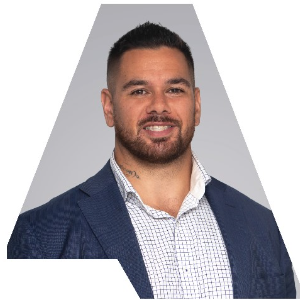 LEVI THOMPSON  Agent