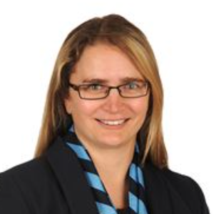 Julia Sweerts  Agent