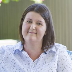 Shauni Burrows  Agent