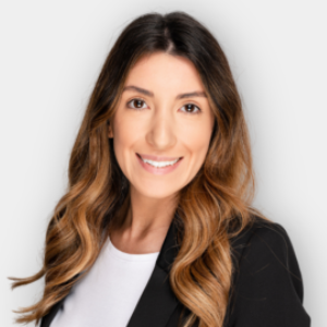 Natalie Rinaldi  Agent
