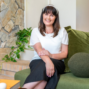 Raquel Edwards  Agent