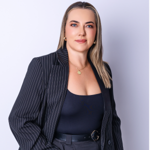 Nicole Kelly   Agent