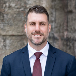 Chris Girling  Agent