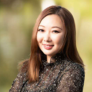 Lisa Zhou  Agent