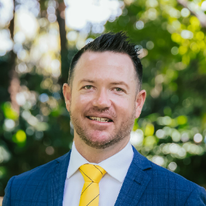 Phill Charlwood  Agent