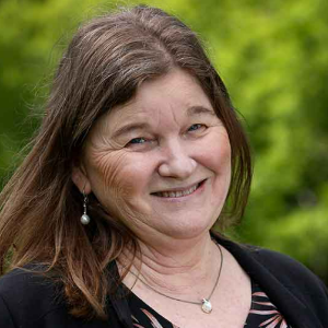 Leeanne Gray  Agent