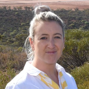 Ann-Marie Cloughessy  Agent