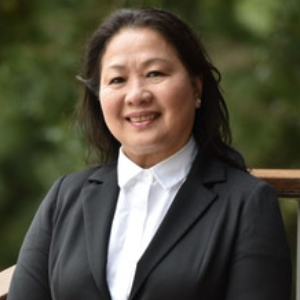 Helene Ly  Agent