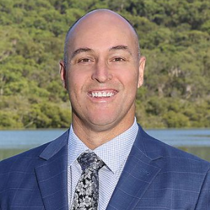 Nigel McAllister  Agent