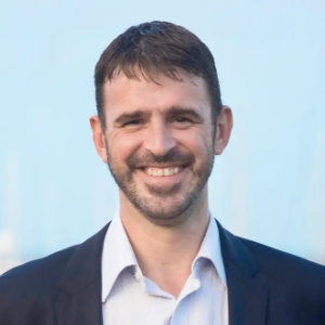 Simon Dymmott  Agent