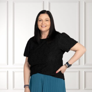Mary Psathas  Agent