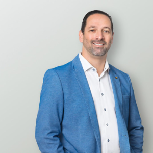 Mark Zammit  Agent