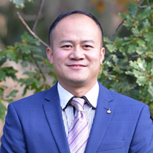Ivan Wu  Agent