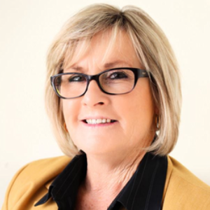 Karen Davies  Agent