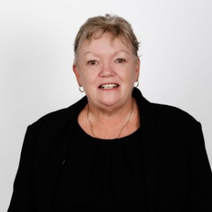 Dianne Ottery-Bizewski  Agent