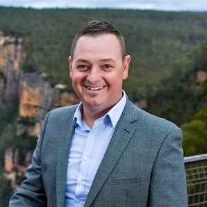 Peter Torok  Agent