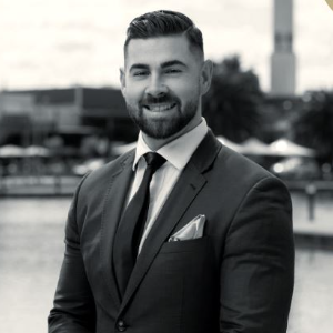 James Karpiuk  Agent