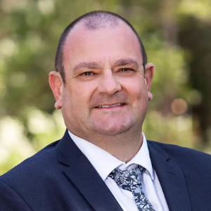 Carlo Bressanutti  Agent