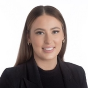 Chloe Jones  Agent