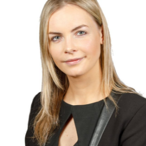 Sarah Wolstencroft  Agent