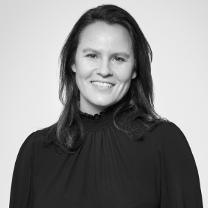 Natalie Pedersen  Agent