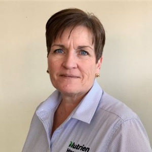Leonie Turner  Agent