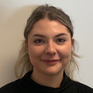 Isabella Hoffmann  Agent