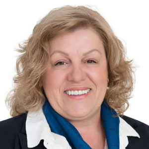 Menka Zdraveska  Agent