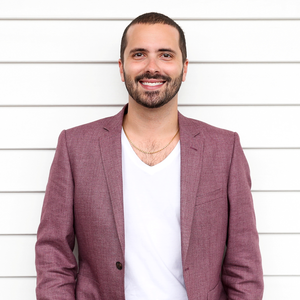 Corey Bell  Agent