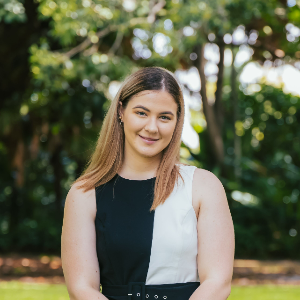 Juliet De Bruin  Agent