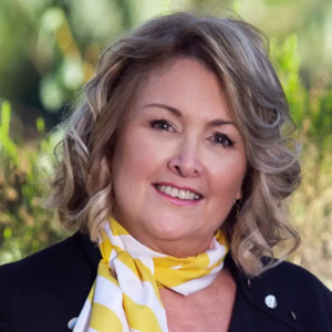 Kim Jarvie-Pridham  Agent