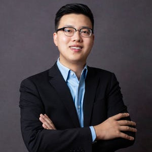 Eric (Jiaxi) WU   Agent