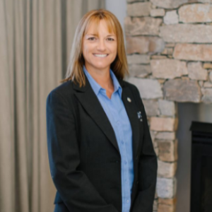 Debbie Dykes  Agent