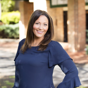 Annalise Newell  Agent
