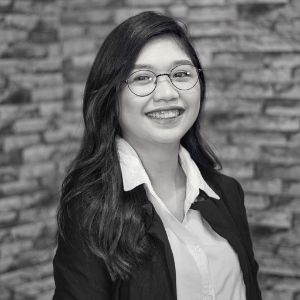 Ella Dela Cruz  Agent