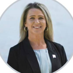 Elize Abrahamse  Agent