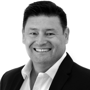 Graham Thompson  Agent